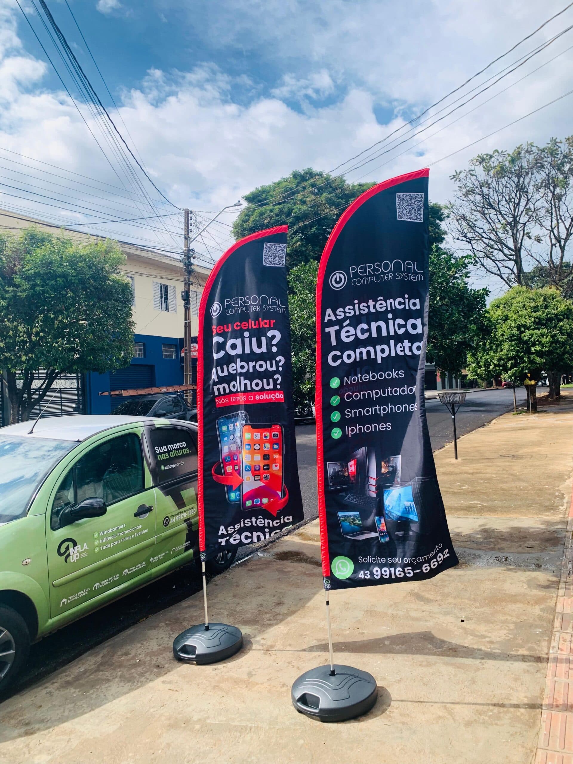 WIND_BANNER_ADRIANOPOLIS | InflaUp Wind banner em Adrianópolis — InflaUp fabrica wind banner personalizado para feiras, eventos e PDV no Paraná.